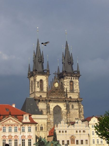 10-lugares-imprescindibles-para-visitar-en-praga