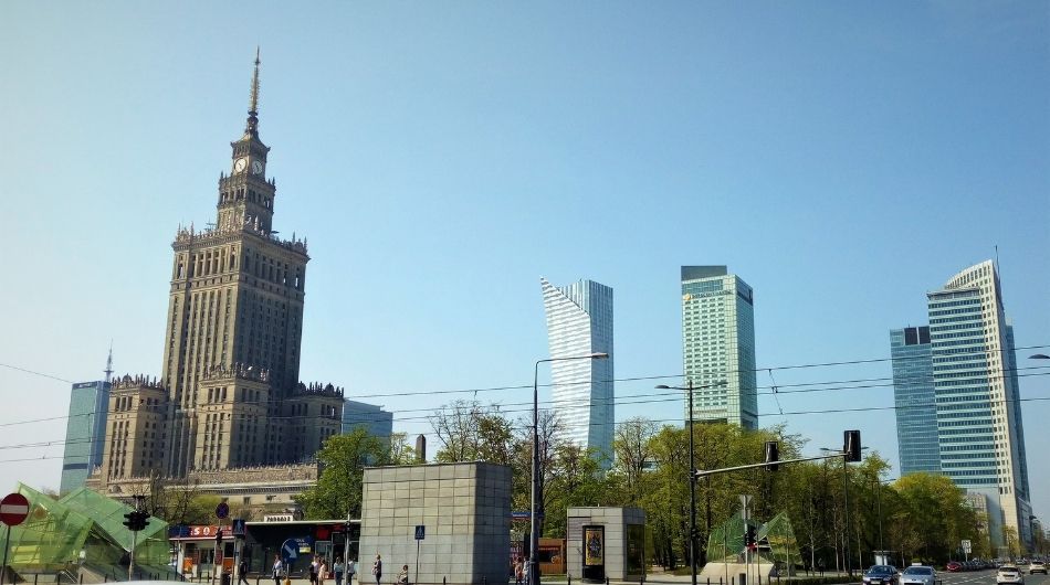10 lugares imprescindibles que visitar en Varsovia destacada