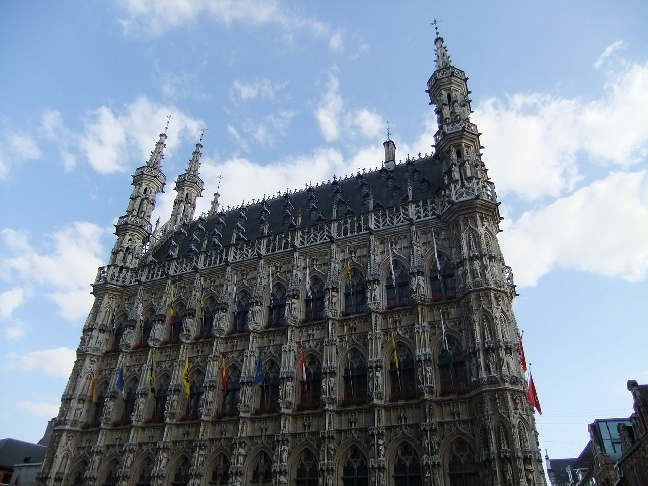 Descubre Lovaina: un tesoro histórico en el corazón de Bélgica